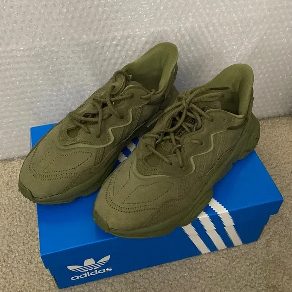 adidas gazelle silver green womens adidas Ozweego 'Glow Green'